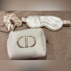 Elegant White Cosmetic Bag with Gold Logo